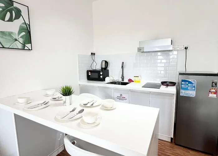 K Avenue Deluxe Studio 4-5Pax 5Min To Kkia