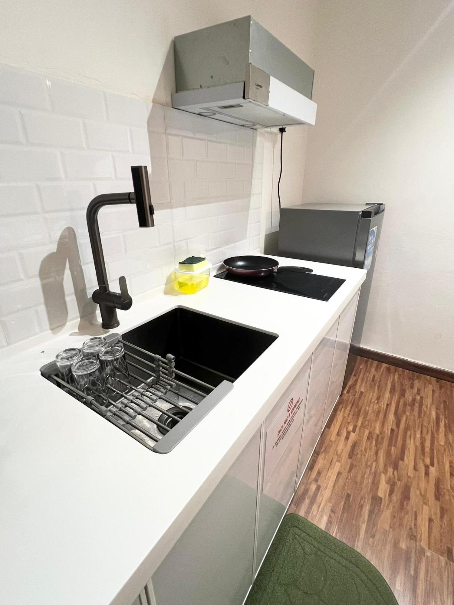 K Avenue Deluxe 4-5pax 5min To Kkia Apartment